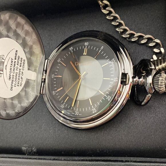 Danbury Vintage Men's Round Pocket Silver Watch With Chain & Box - Picture 4 of 8